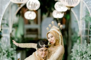 Ide Foto Wedding Gaya Bebas Berkesan