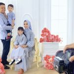 Sesi Foto Keluarga di Warna Indonesia