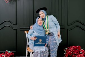 Studio Foto Wisuda Jogja