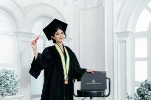 Foto Studio Jogja untuk Wisuda dan Keluarga: Harga, Tempat, dan Cara Memilih Studio